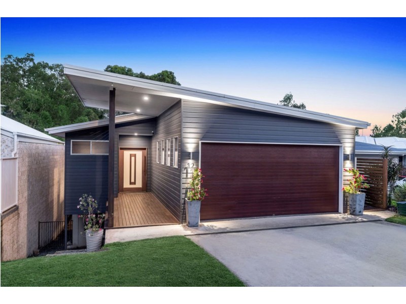 12/7 Oasis Close, Manly West QLD 4179