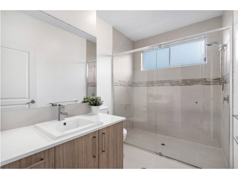 12/7 Oasis Close, Manly West QLD 4179