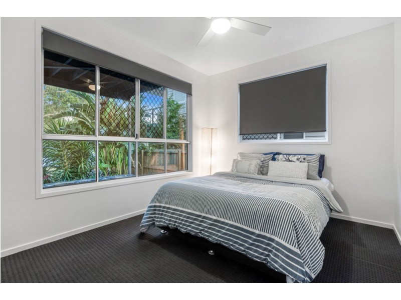 12/7 Oasis Close, Manly West QLD 4179