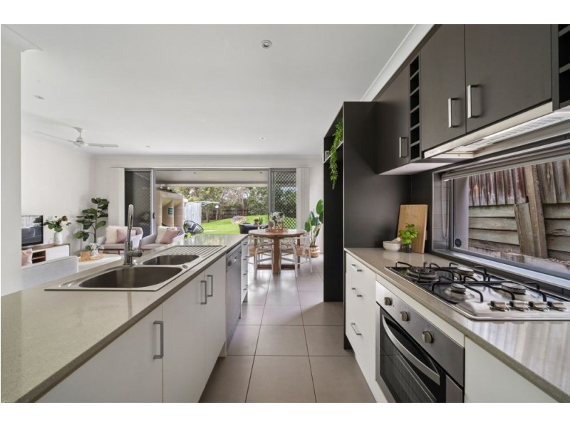 11 Grandis Close, Wakerley QLD 4154