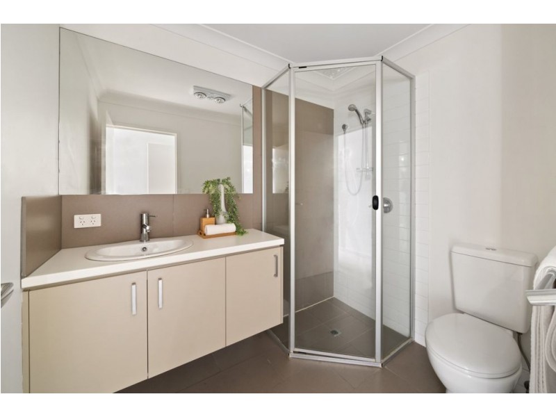 11 Grandis Close, Wakerley QLD 4154