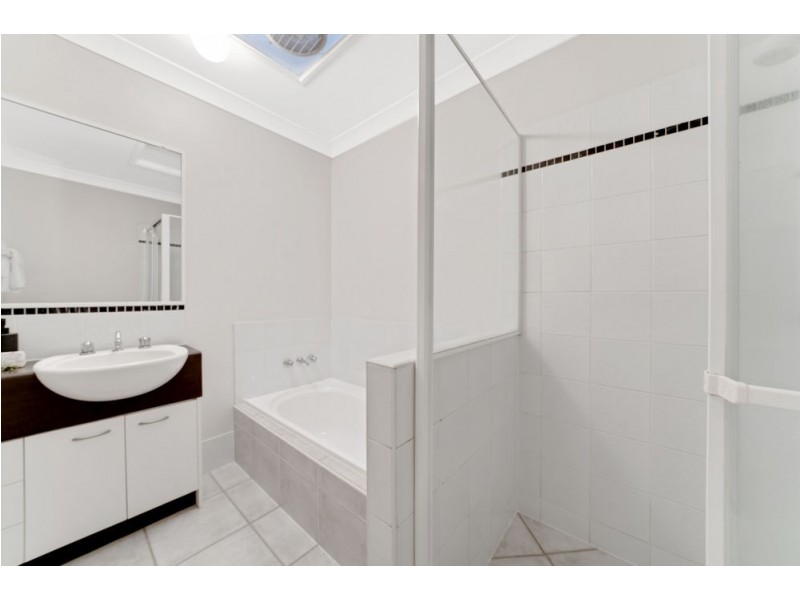 25/11 Federation Street, Wynnum West QLD 4178