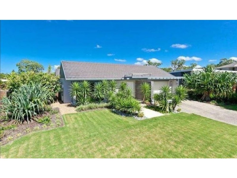11 Franklin Street, Wakerley QLD 4154