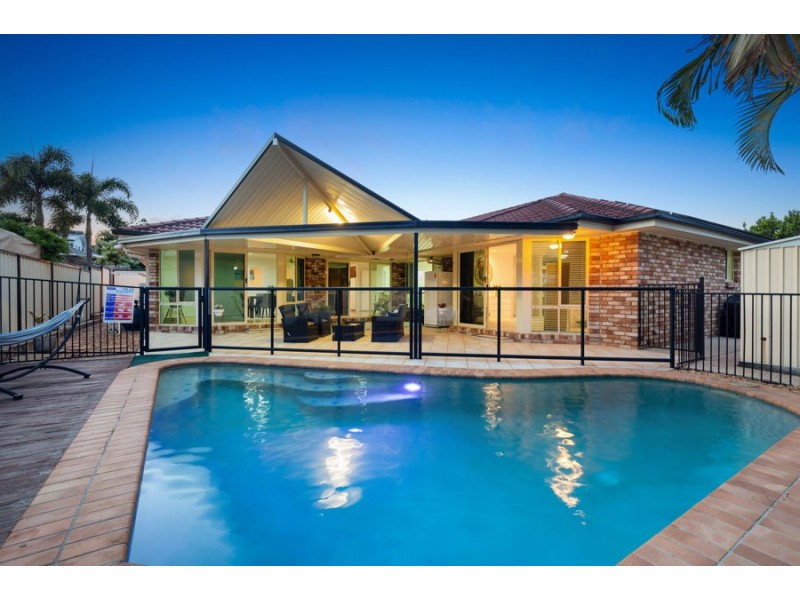 15 Joy Place, Wakerley QLD 4154