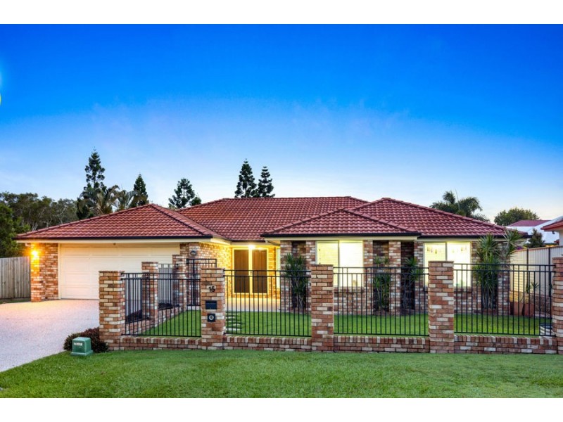 15 Joy Place, Wakerley QLD 4154