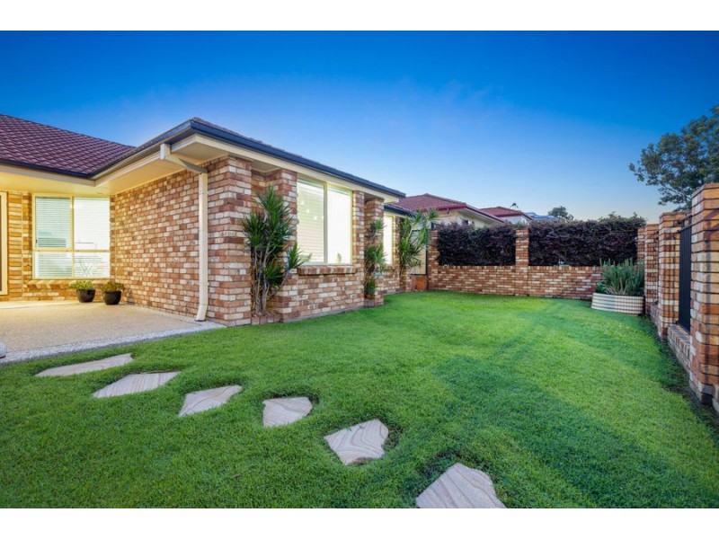 15 Joy Place, Wakerley QLD 4154