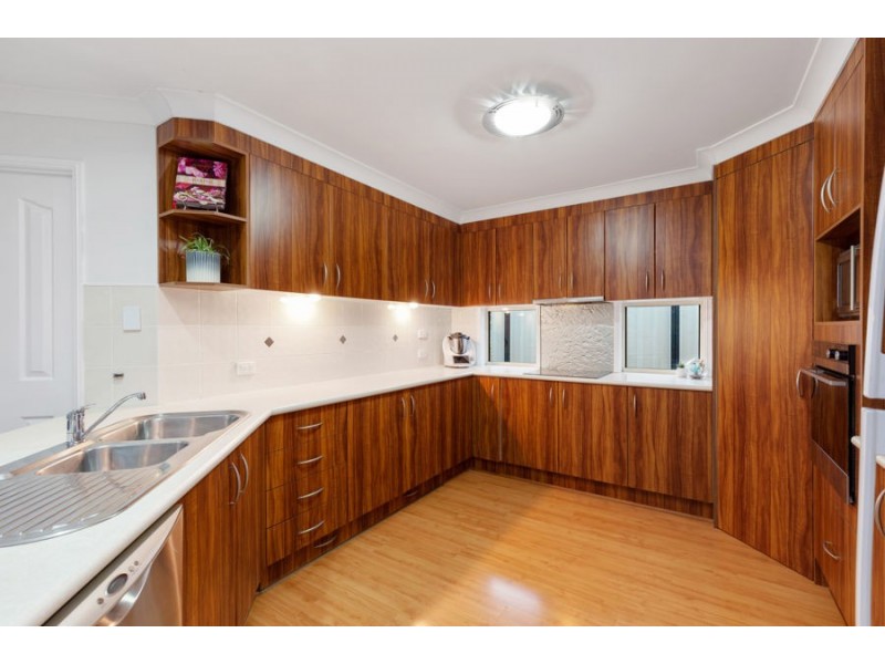 15 Joy Place, Wakerley QLD 4154