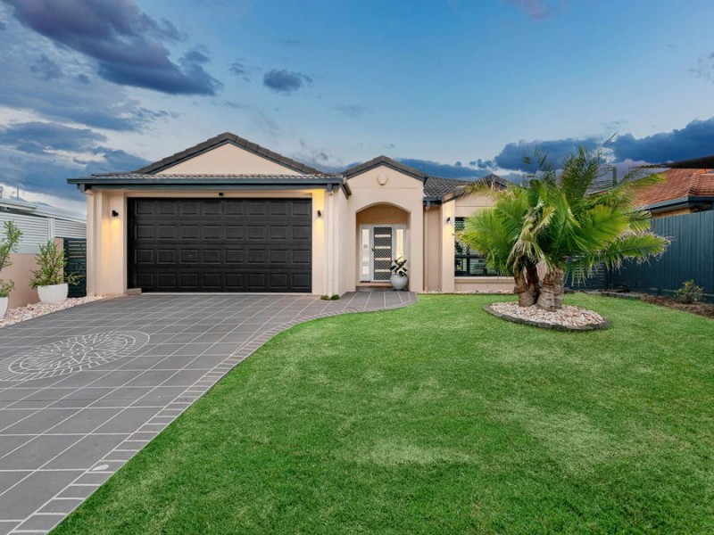 22 Willis Street, Wakerley QLD 4154