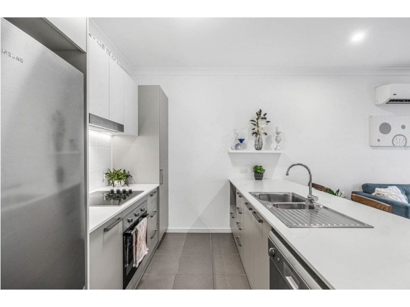 13/27 Pittwin Road North, Capalaba QLD 4157