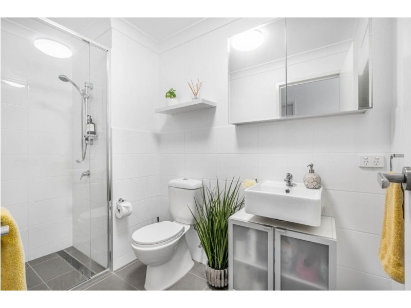 13/27 Pittwin Road North, Capalaba QLD 4157