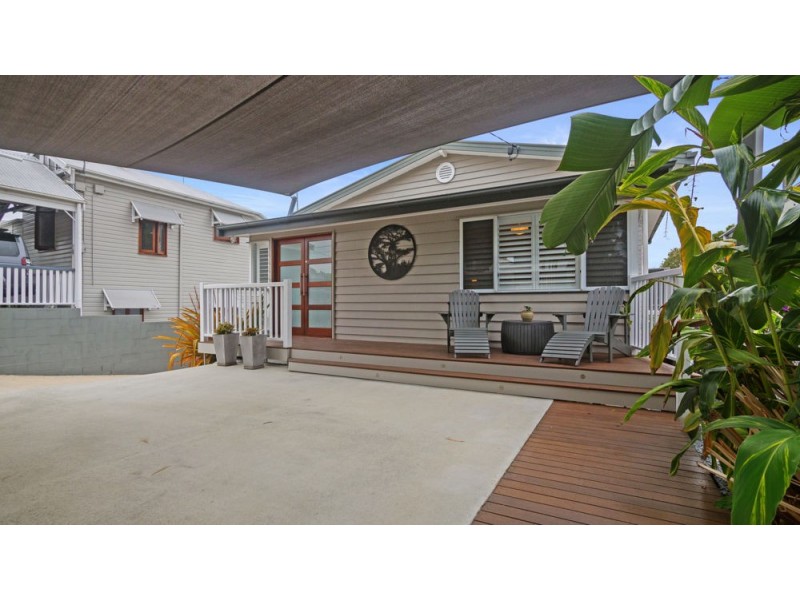 151 Ernest Street, Manly QLD 4179