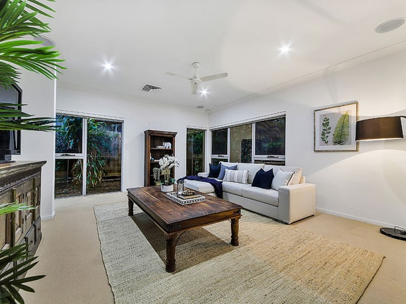 59 Watervale Parade, Wakerley QLD 4154