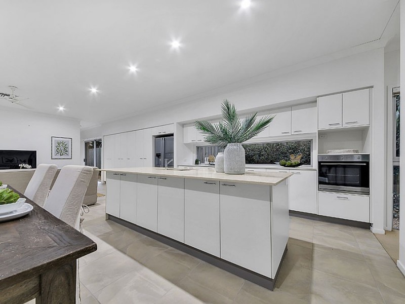 59 Watervale Parade, Wakerley QLD 4154