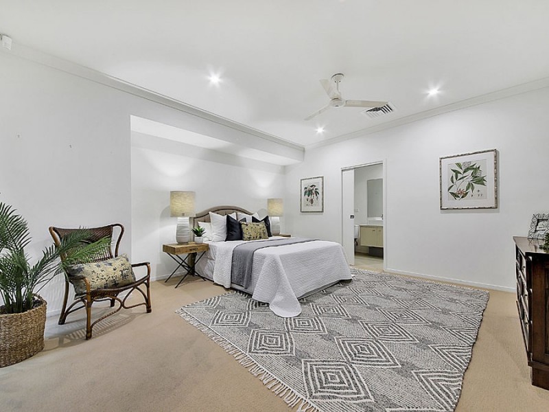 59 Watervale Parade, Wakerley QLD 4154