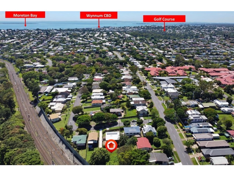 12 Bernays Road, Wynnum West QLD 4178