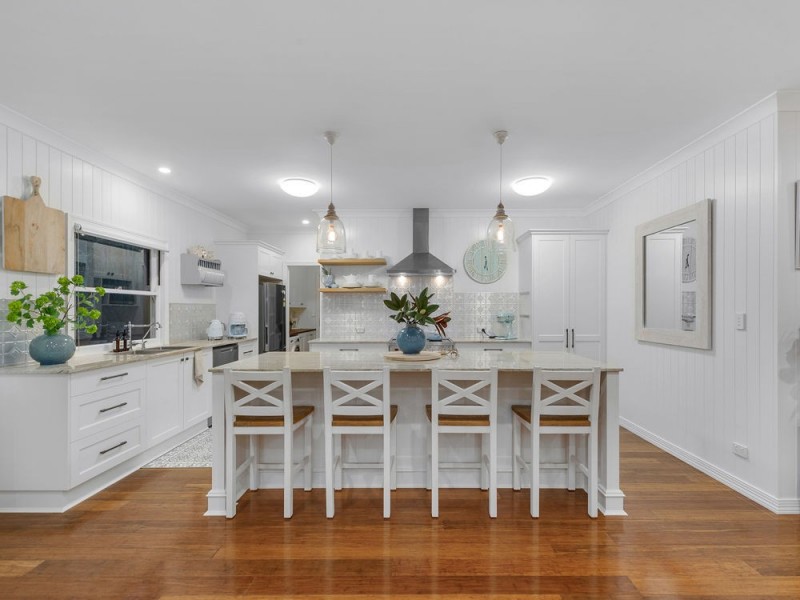 66 Hindes Street, Lota QLD 4179