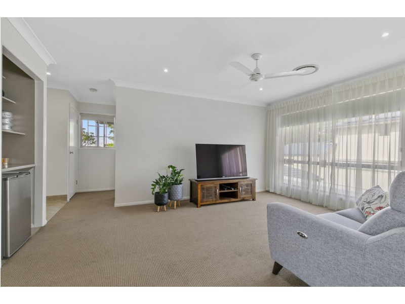22 Trevally Crescent, Manly West QLD 4179
