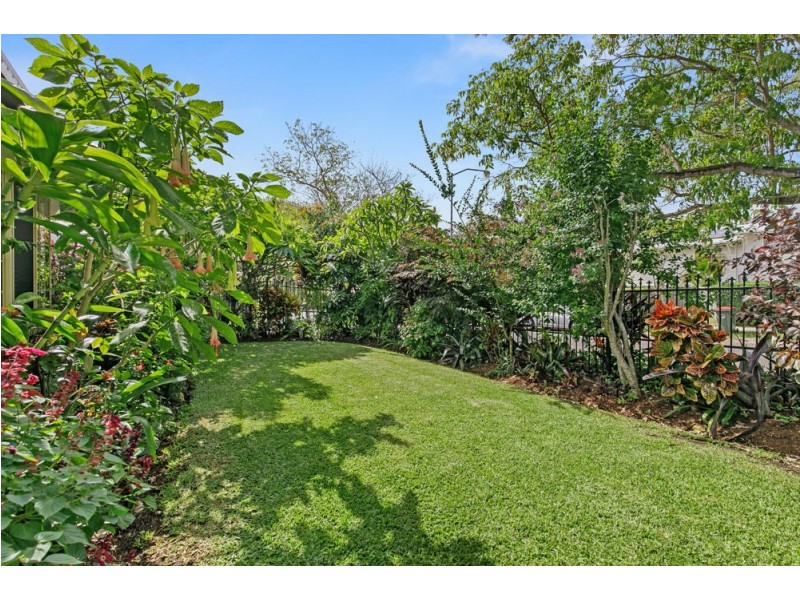 22 Trevally Crescent, Manly West QLD 4179