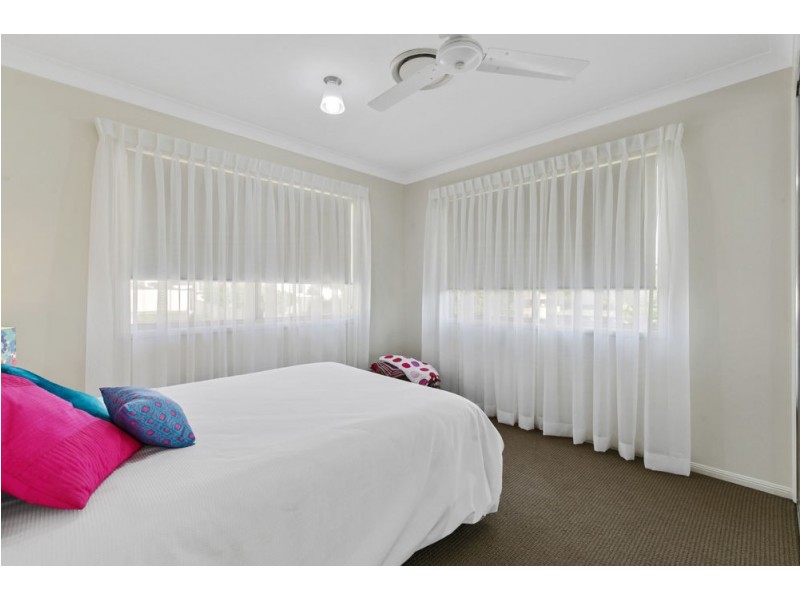 22 Trevally Crescent, Manly West QLD 4179