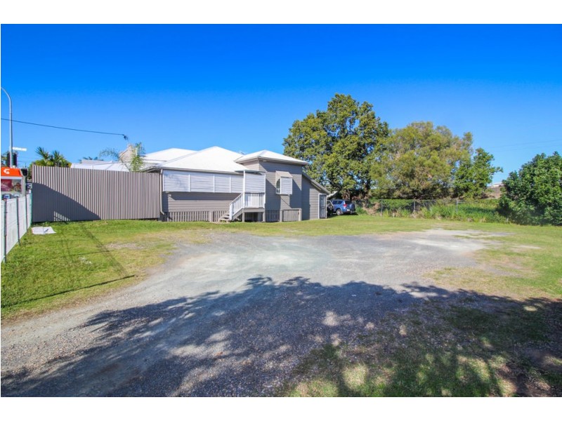 52-54 Tingal Road, Wynnum QLD 4178