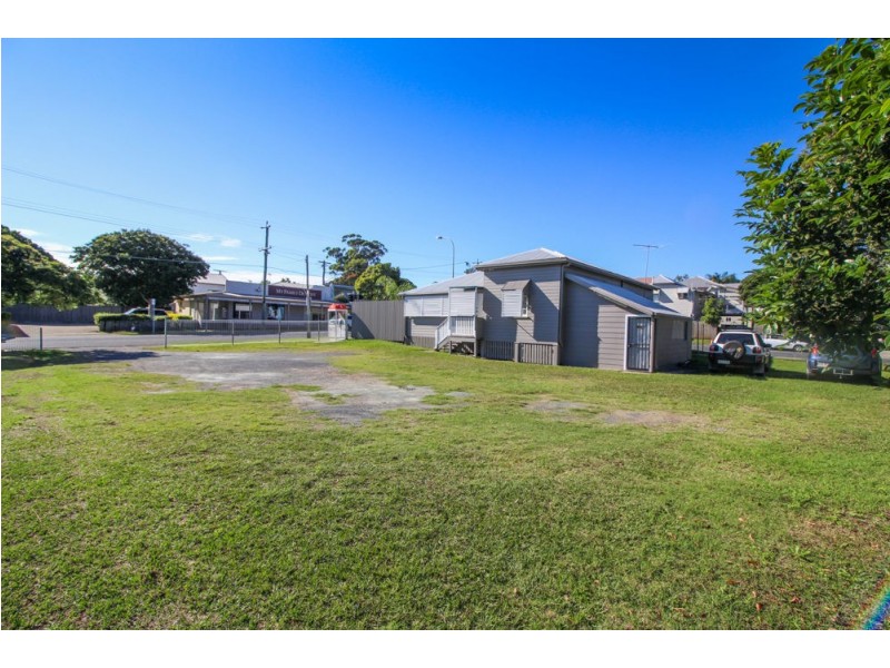 52-54 Tingal Road, Wynnum QLD 4178