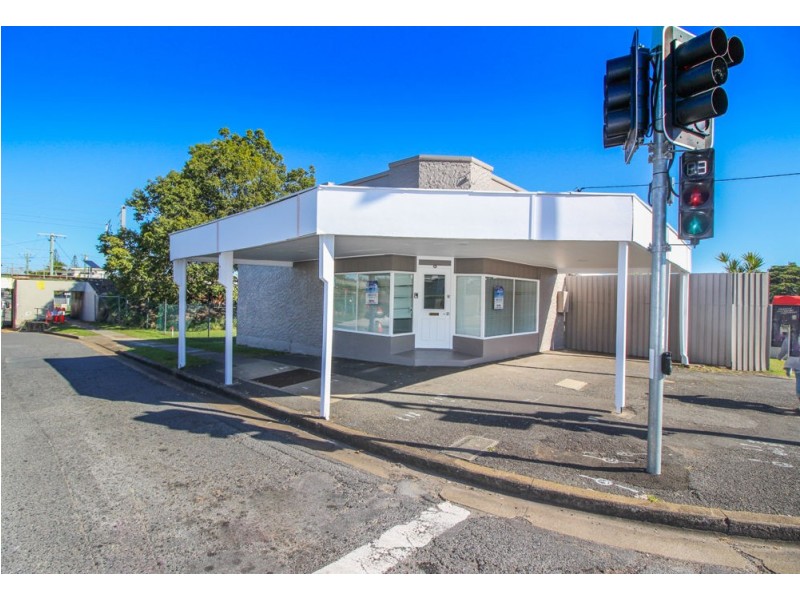 52-54 Tingal Road, Wynnum QLD 4178