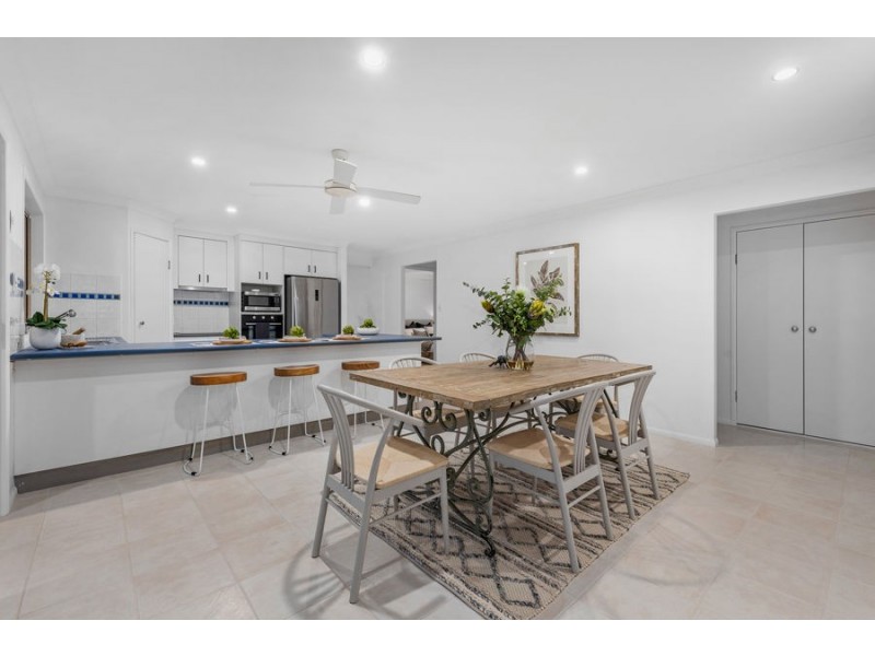 24 Willis Street, Wakerley QLD 4154