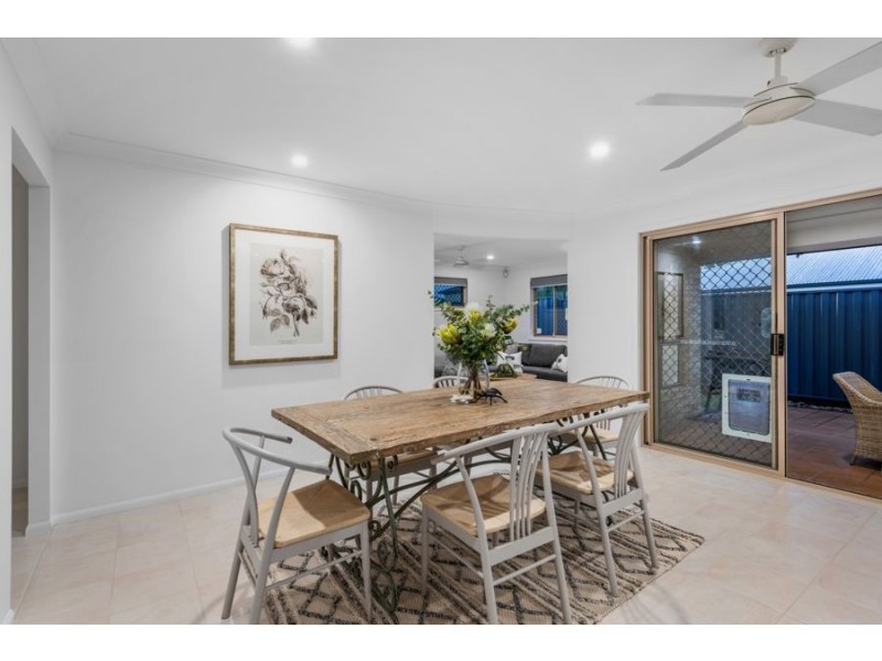 24 Willis Street, Wakerley QLD 4154