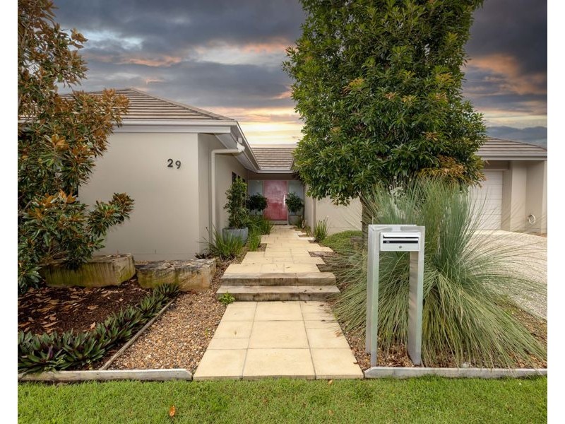 29 Brook Street, Wakerley QLD 4154