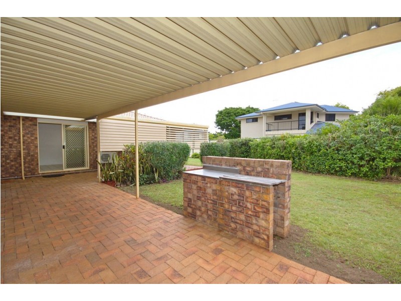 3 Teraglin St, Manly West QLD 4179