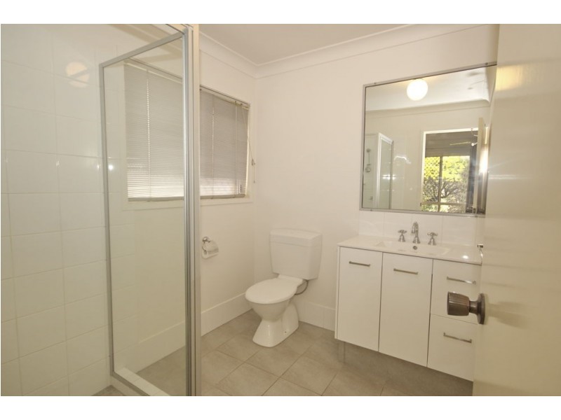 3 Teraglin St, Manly West QLD 4179