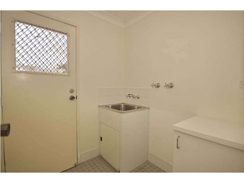 3 Teraglin St, Manly West QLD 4179
