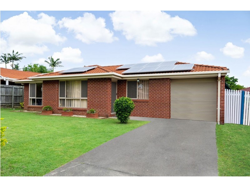 109 Evelyn Road, Wynnum West QLD 4178