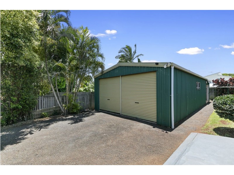 17 Haig Street, Wynnum West QLD 4178