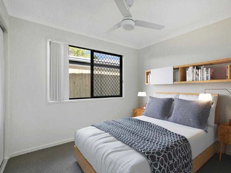 73 Sibley Road, Wynnum West QLD 4178