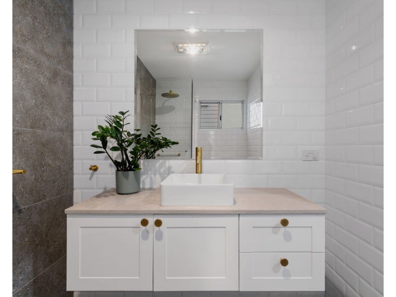 14 Booran Street, Lota QLD 4179