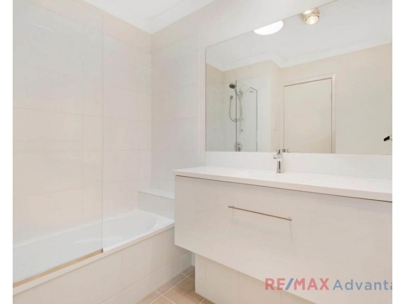 36/4 Lewis Place, Manly West QLD 4179