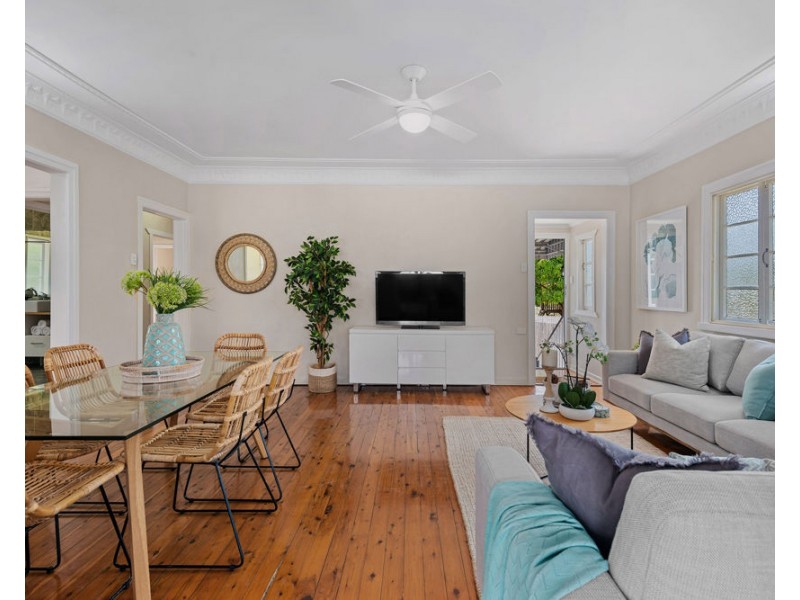 38 Joffre Street, Wynnum QLD 4178