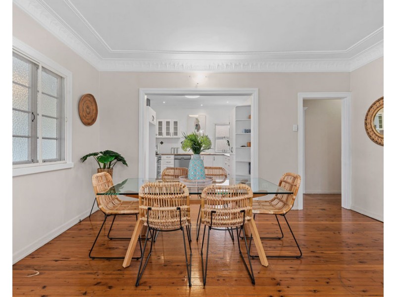 38 Joffre Street, Wynnum QLD 4178