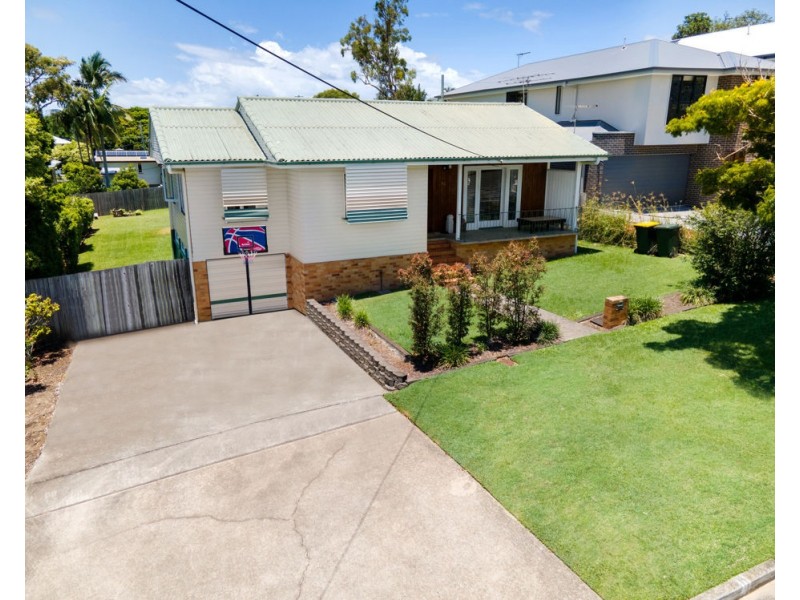 96 Kamarin Street, Manly West QLD 4179
