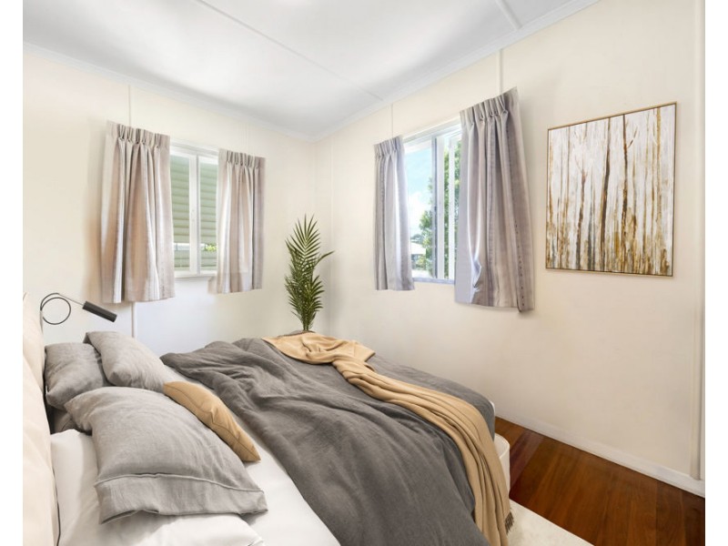 96 Kamarin Street, Manly West QLD 4179