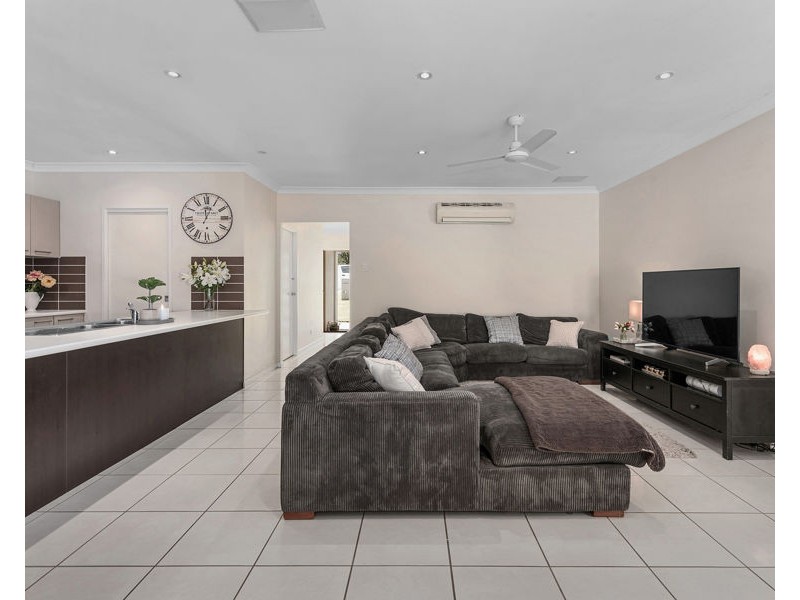 23 Wattle Place, Gumdale QLD 4154