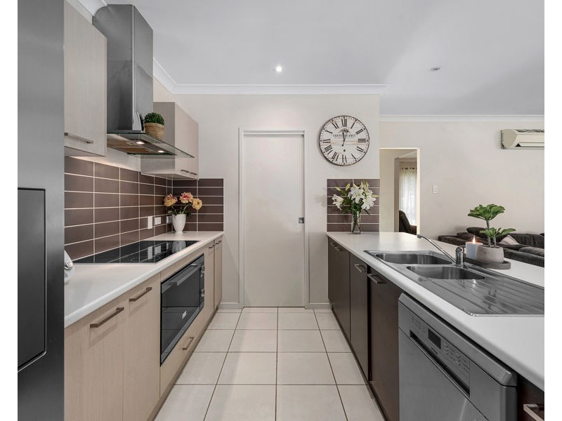 23 Wattle Place, Gumdale QLD 4154