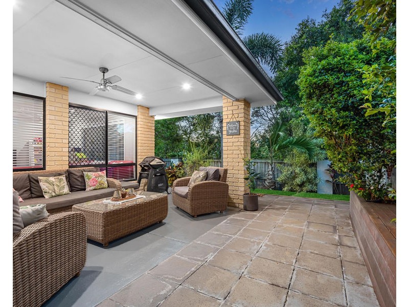 6 Baychester Place, Wakerley QLD 4154