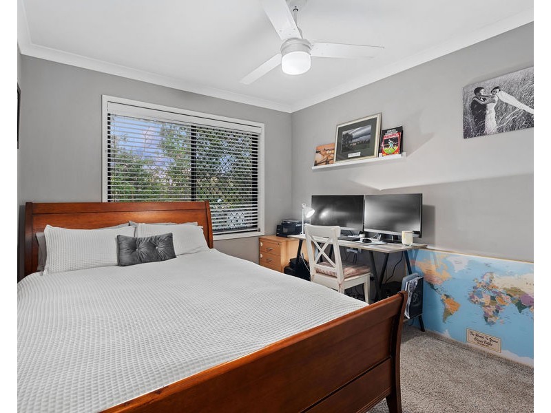 6 Baychester Place, Wakerley QLD 4154