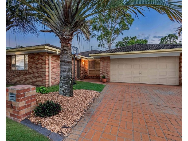 6 Matthews Way, Wakerley QLD 4154