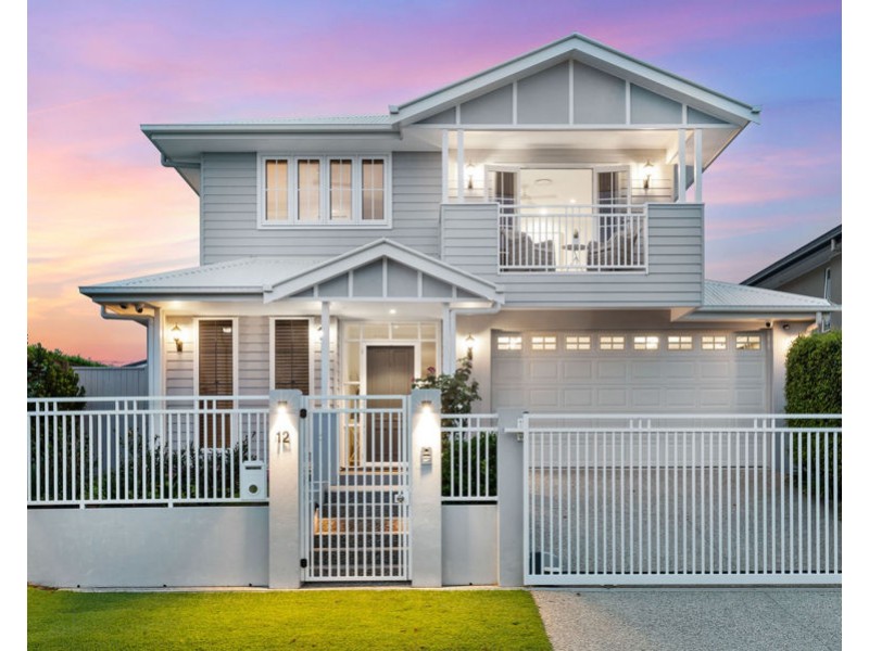 12 Warren Street, Wakerley QLD 4154