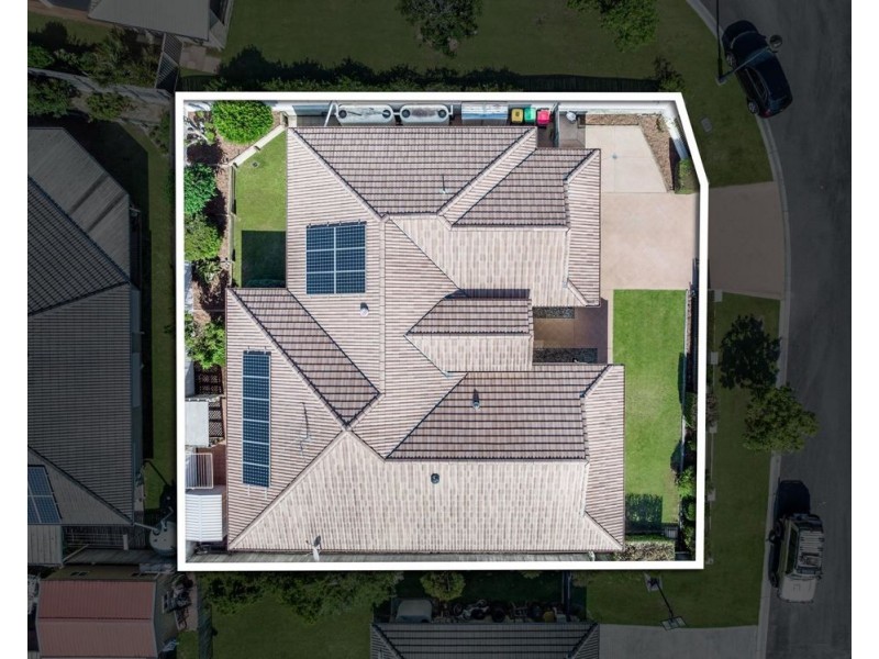 6 Summit Place, Wynnum West QLD 4178
