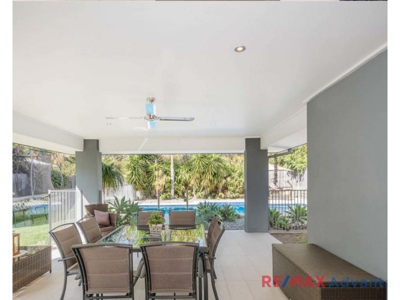 17 Brush Box Place, Wakerley QLD 4154