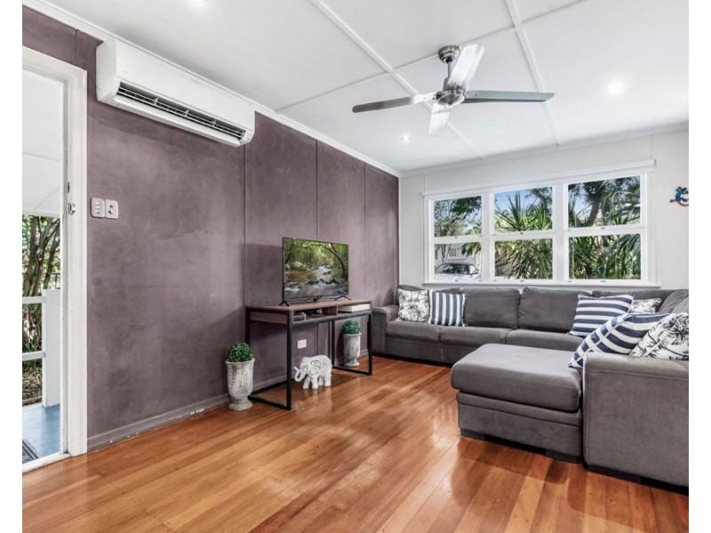 143 Sibley Road, Wynnum West QLD 4178